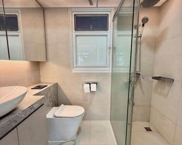 619A Tampines Street 61, 619A Tampines Street 61, 3 Bedrooms, 1,216 sqft, HDB Flat For Sale, by Jeremy Quah Chen Cher, 500181125 - Bathroom - PropertyGuru.com.sg