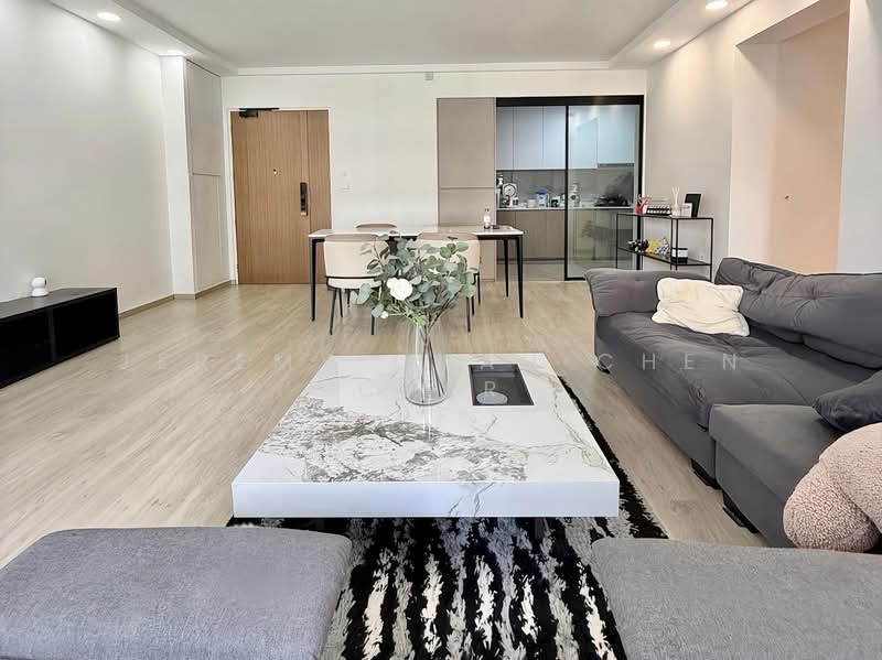 619A Tampines Street 61, 619A Tampines Street 61, 3 Bedrooms, 1,216 sqft, HDB Flat For Sale, by Jeremy Quah Chen Cher, 500181125 - Living Room - PropertyGuru.com.sg