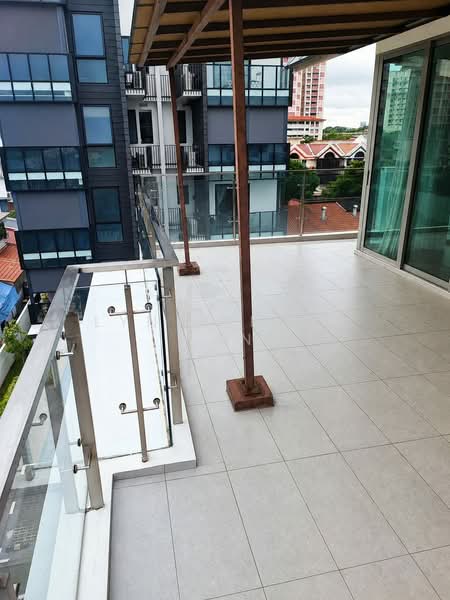 Kiara Ten, 54 Lorong Marzuki, Room Rental, 350 sqft, Cluster House For Rent, by Lynn  Hope Tan, 500181131 - Roof terrace/ balcony - PropertyGuru.com.sg
