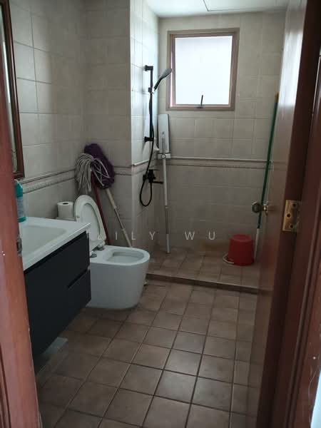 The Rivervale, 1 Rivervale Link, 3 Bedrooms, 1,249 sqft, Condominium For Sale, by Lily Wu, 500181136 - Bathroom - PropertyGuru.com.sg