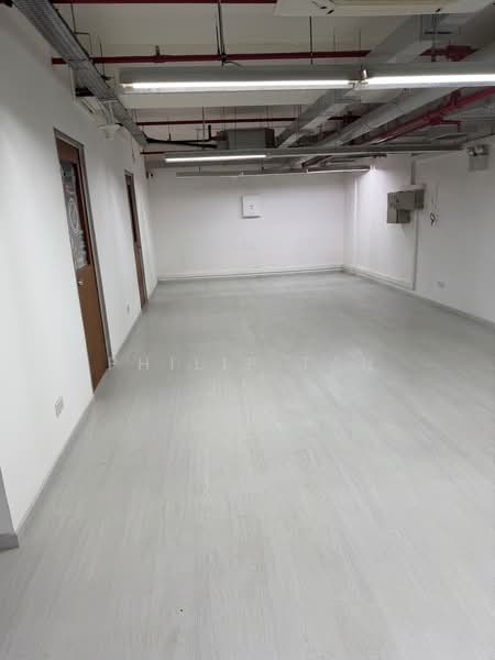 Kb Industrial Building, 10 Kaki Bukit Road 1, 5,048 sqft, Factory / Workshop (B2) For Rent, by Philip Tan, 500181138 - Interior - CommercialGuru.com.sg
