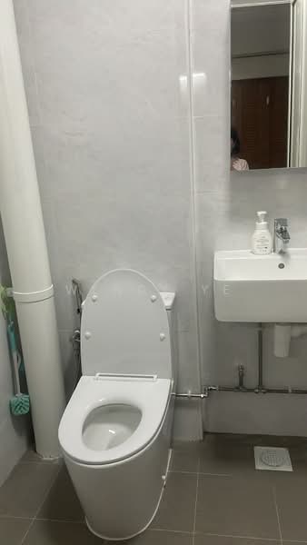 531 Serangoon North Avenue 4, 531 Serangoon North Avenue 4, Room Rental, 160 sqft, HDB Flat For Rent, by Wendy Ye, 500181144 - Bathroom - PropertyGuru.com.sg