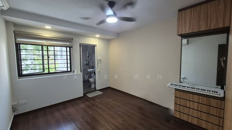 830 Woodlands Street 83, 830 Woodlands Street 83, 5 Bedrooms, 2,034 sqft, HDB Flat For Sale, by Javier Wan, 500181157 - Bedroom 2 - PropertyGuru.com.sg