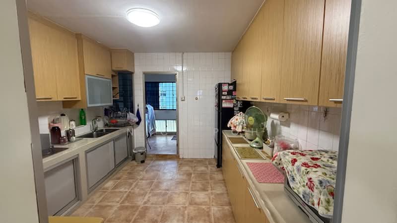 741 Pasir Ris Street 71, 741 Pasir Ris Street 71, 4 Bedrooms, 1,367 sqft, HDB Flat For Sale, by Nick Poh, 500181160 - Kitchen - PropertyGuru.com.sg