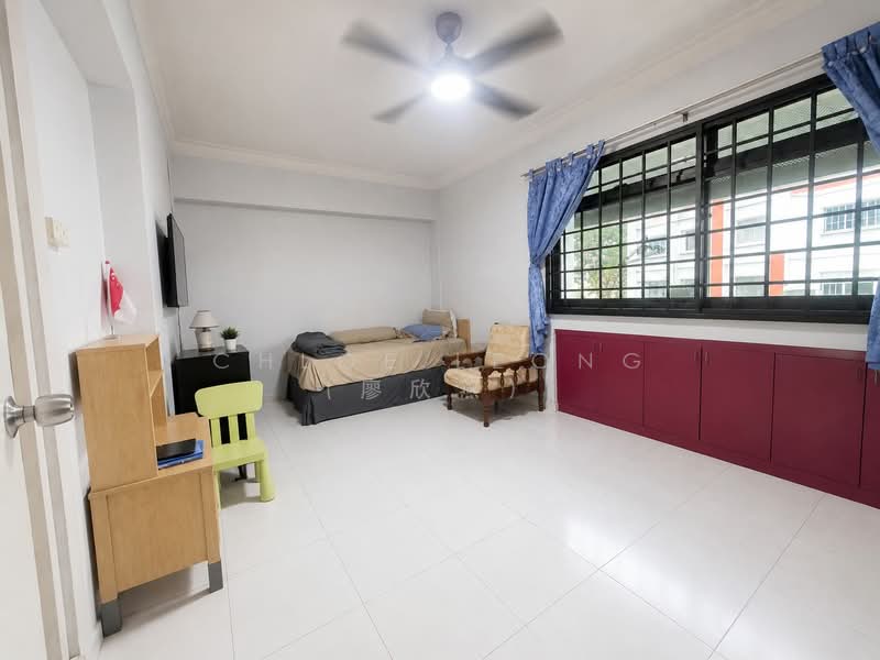 758 Woodlands Avenue 6, 758 Woodlands Avenue 6, 3 Bedrooms, 1,302 sqft, HDB Flat For Sale, by Chloe Leong (廖欣燕), 500181181 - Bedroom - PropertyGuru.com.sg