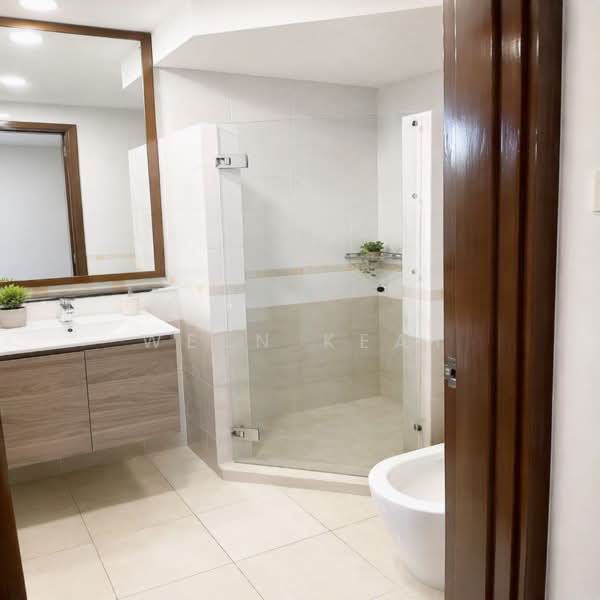 The Floravale, 218 Westwood Avenue, Room Rental, 1,300 sqft, Executive Condominium For Rent, by Ween Keat, 500181187 - Bathroom - PropertyGuru.com.sg