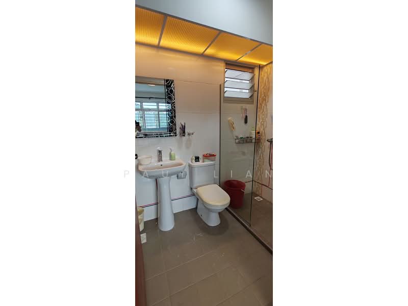 512B Yishun Street 51, 512B Yishun Street 51, 2 Bedrooms, 732 sqft, HDB Flat For Rent, by Paul Lian, 500181215 - Bathroom - PropertyGuru.com.sg
