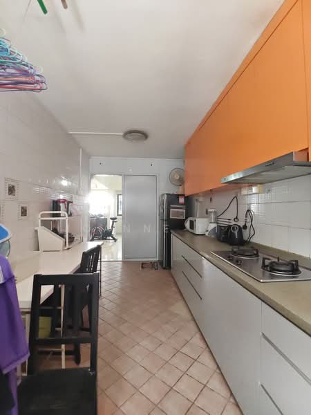 713 Yishun Street 71, 713 Yishun Street 71, 3 Bedrooms, 1,313 sqft, HDB Flat For Sale, by Joanne Tio, 500181219 - Kitchen - PropertyGuru.com.sg