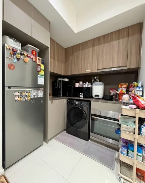 The Jovell, 25 Flora Drive, 2 Bedrooms, 678 sqft, Condominium For Sale, by Melina Yap, 500181220 - Kitchen - PropertyGuru.com.sg