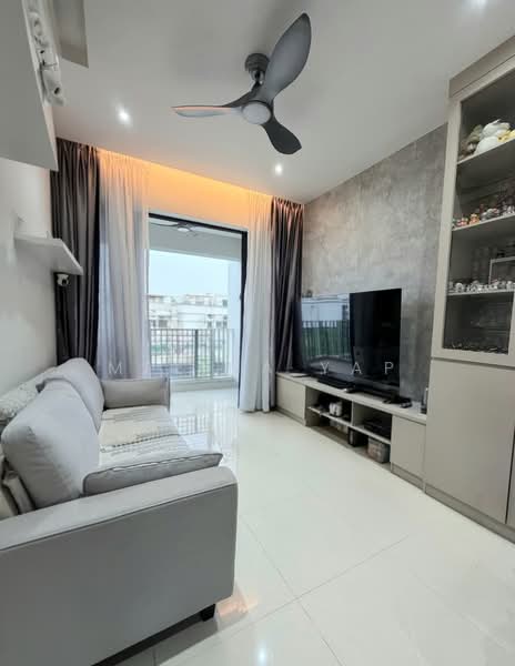 The Jovell, 25 Flora Drive, 2 Bedrooms, 678 sqft, Condominium For Sale, by Melina Yap, 500181220 - Living Room - PropertyGuru.com.sg