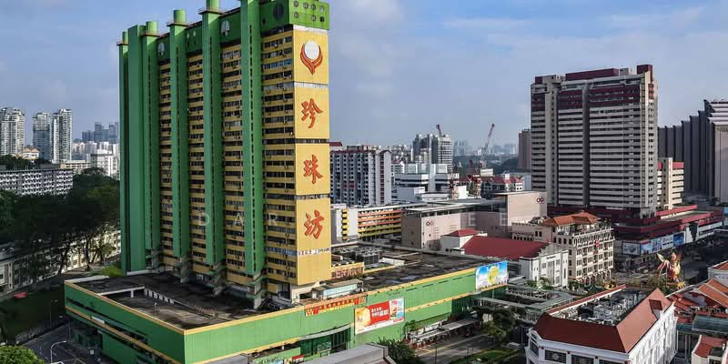 ⭐Superb Crowd⭐ Chinatown MRT / Pagoda / Sago, Chinatown MRT / Pagoda / Sago, 1,415 sqft, Food & Beverage For Rent, by Darren Wee, 500181239 - Exterior - CommercialGuru.com.sg