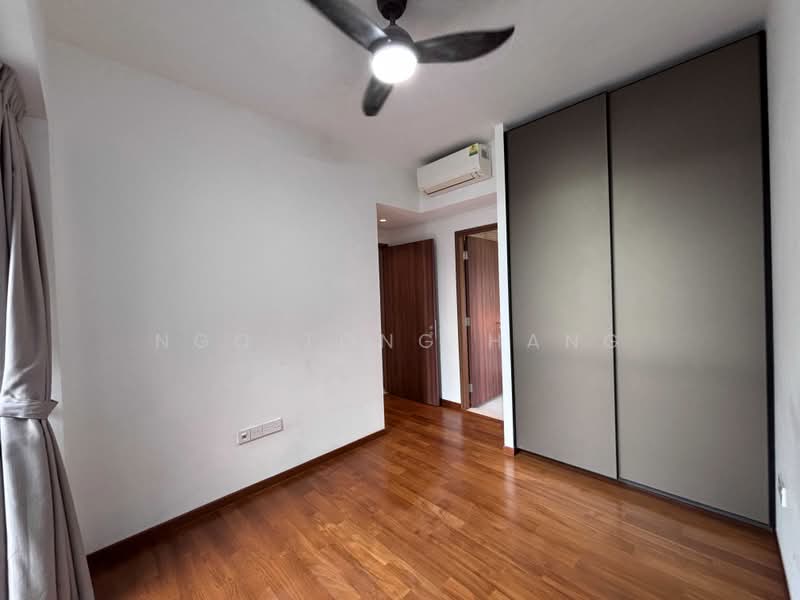 Fourth Avenue Residences, 8 Fourth Avenue, 3 Bedrooms, 915 sqft, Condominium For Rent, by Ngo Tong Hang, 500181246 - Master Bedroom - PropertyGuru.com.sg