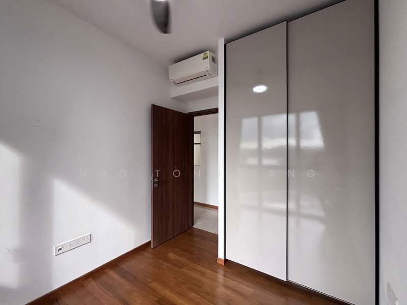 Fourth Avenue Residences, 8 Fourth Avenue, 3 Bedrooms, 915 sqft, Condominium For Rent, by Ngo Tong Hang, 500181246 - Bedroom 2 - PropertyGuru.com.sg