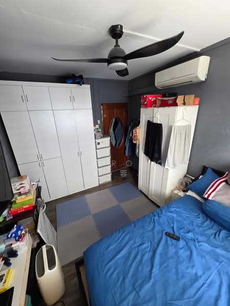 146 Woodlands Street 13, 146 Woodlands Street 13, 3 Bedrooms, 1,001 sqft, HDB Flat For Sale, by Xin Rong  林欣蓉., 500181248 - Bedroom - PropertyGuru.com.sg