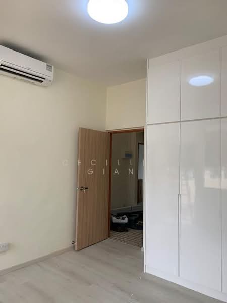 Leith Road, Leith Road, 4 Bedrooms, 2,000 sqft, Terraced House For Rent, by Cecillia Gian, 500181249 - Bedroom - PropertyGuru.com.sg