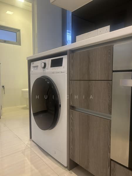 Woodhaven, 71 Woodgrove Avenue, 3 Bedrooms, 1,173 sqft, Condominium For Sale, by hui Chia, 500181256 - Bathroom - PropertyGuru.com.sg