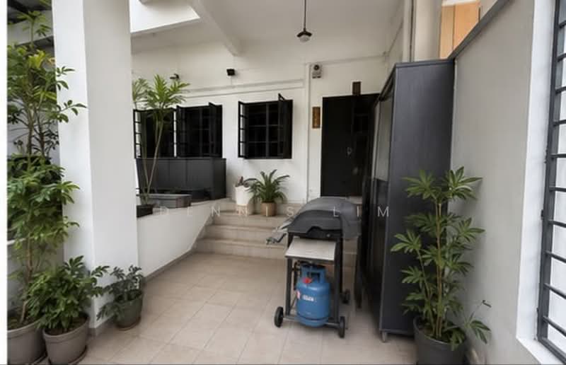 Tai Hwan Garden, Tai Hwan Heights, 3 Bedrooms, 3,000 sqft, Terraced House For Sale, by Dennis Lim, 500181257 - Exterior - PropertyGuru.com.sg