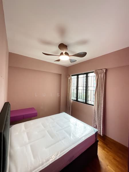 Pinevale, 2 Tampines Street 73, 3 Bedrooms, 1,281 sqft, Condominium For Rent, by Luis Loh, 500181267 - Bedroom - PropertyGuru.com.sg