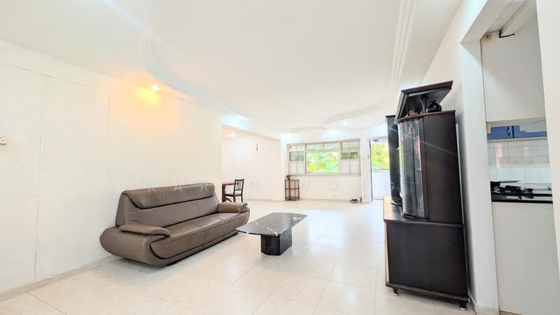 160 Pasir Ris Street 13, 160 Pasir Ris Street 13, 4 Bedrooms, 1,571 sqft, HDB Flat For Sale, by Karen Wong, 500181277 - Living Room - PropertyGuru.com.sg