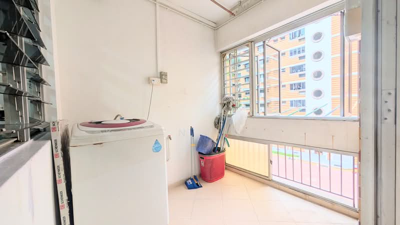 160 Pasir Ris Street 13, 160 Pasir Ris Street 13, 4 Bedrooms, 1,571 sqft, HDB Flat For Sale, by Karen Wong, 500181277 - Balcony - PropertyGuru.com.sg