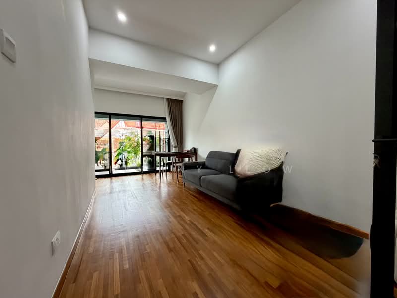 ***NEW!!! NS FACING! 100% MOVE IN CONDITION!, , 4 Bedrooms, 2,500 sqft, Terraced House For Sale, by Tiffany Leow, 500181278 - Living Room - PropertyGuru.com.sg