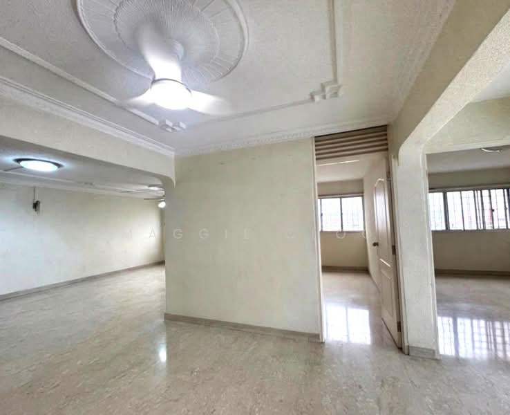 219A Jurong East Street 21, 219A Jurong East Street 21, 3 Bedrooms, 1,270 sqft, HDB Flat For Sale, by Maggie Choo, 500181294 - Living Room - PropertyGuru.com.sg