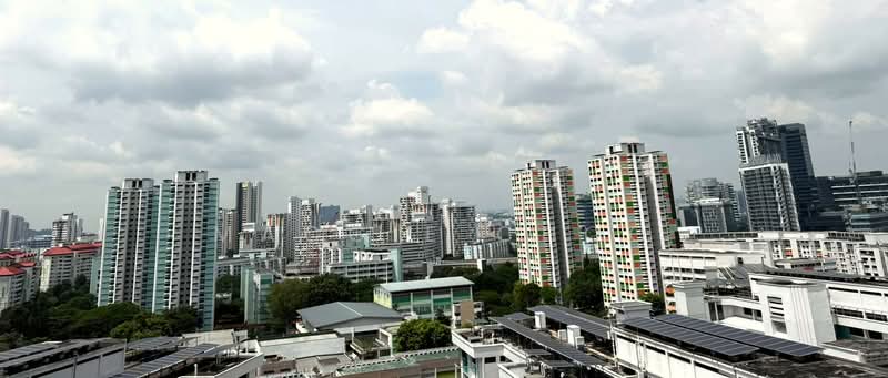 219A Jurong East Street 21, 219A Jurong East Street 21, 3 Bedrooms, 1,270 sqft, HDB Flat For Sale, by Maggie Choo, 500181294 - Exterior - PropertyGuru.com.sg