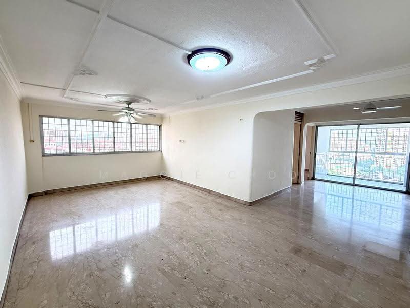 219A Jurong East Street 21, 219A Jurong East Street 21, Boon Lay / Jurong / Tuas, 3 Bedrooms, 1,270 sqft, HDB Flat For Sale, by Maggie Choo, 500181294 - Living Room - PropertyGuru.com.sg
