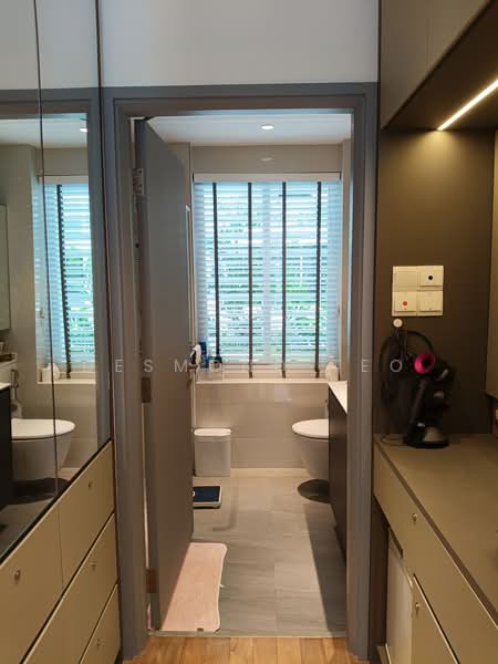 Aspen Loft, 170 Joo Chiat Terrace, 3 Bedrooms, 1,313 sqft, Condominium For Sale, by DESMOND TEO, 500181299 - Master Bathroom/ Toilet - PropertyGuru.com.sg