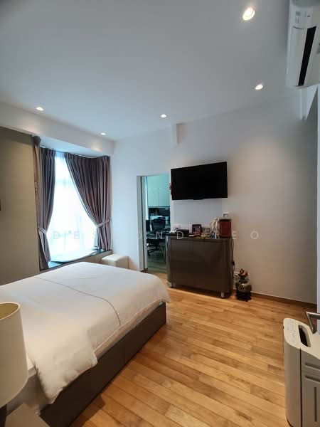 Aspen Loft, 170 Joo Chiat Terrace, 3 Bedrooms, 1,313 sqft, Condominium For Sale, by DESMOND TEO, 500181299 - Master Bedroom - PropertyGuru.com.sg