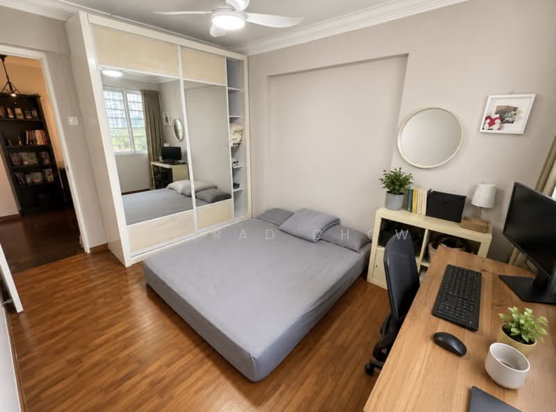 605 Clementi West Street 1, 605 Clementi West Street 1, 3 Bedrooms, 1,281 sqft, HDB Flat For Sale, by Conrad Chow, 500181301 - Bedroom - PropertyGuru.com.sg