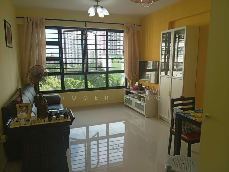 418A Fernvale Link, 418A Fernvale Link, 2 Bedrooms, 731 sqft, HDB Flat For Sale, by Roger Kang, 500181302 - Living Room - PropertyGuru.com.sg