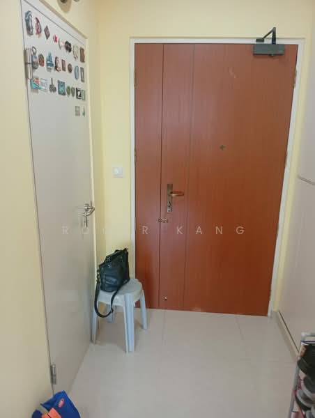 418A Fernvale Link, 418A Fernvale Link, 2 Bedrooms, 731 sqft, HDB Flat For Sale, by Roger Kang, 500181302 - Entrance - PropertyGuru.com.sg