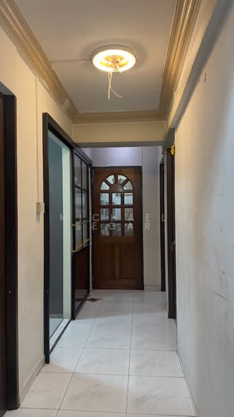 717 Jurong West Street 71, 717 Jurong West Street 71, 3 Bedrooms, 1,102 sqft, HDB Flat For Sale, by Michael Segar, 500181310 - Corridor - PropertyGuru.com.sg