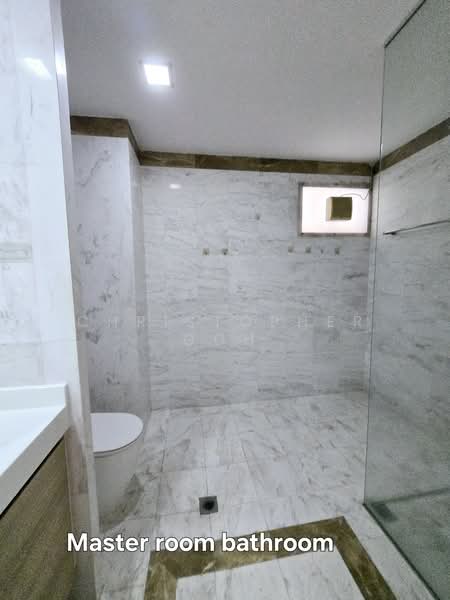 Gallop Villas, Gallop Park Road, 5 Bedrooms, 6,000 sqft, Good Class Bungalow For Sale, by Christopher Goh, 500181320 - Bathroom - PropertyGuru.com.sg