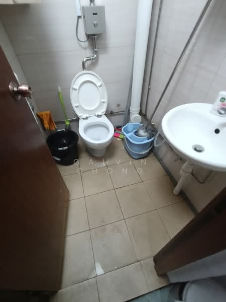 Marine Parade Central Shophouse, Marine Parade Central, 300 sqft, Shop / Shophouse For Rent, by Galvin Chong, 500181321 - Bathroom - CommercialGuru.com.sg