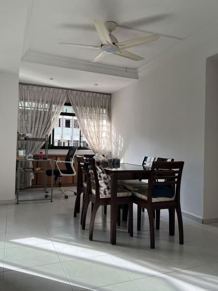 154 Gangsa Road, 154 Gangsa Road, 3 Bedrooms, 1,302 sqft, HDB Flat For Sale, by Ancy Koh, 500181327 - Dining Room - PropertyGuru.com.sg