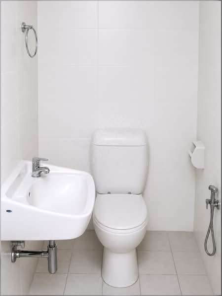 Palm Gardens, 2D Hong San Walk, 3 Bedrooms, 1,206 sqft, Condominium For Sale, by Ario Kusumo, 500181329 - WC - PropertyGuru.com.sg