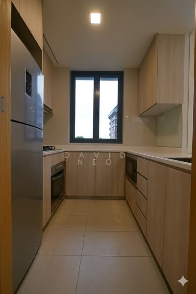Thomson Three, 21 Bright Hill Drive, 3 Bedrooms, 1,044 sqft, Condominium For Sale, by David Neo, 500181339 - Kitchen - PropertyGuru.com.sg