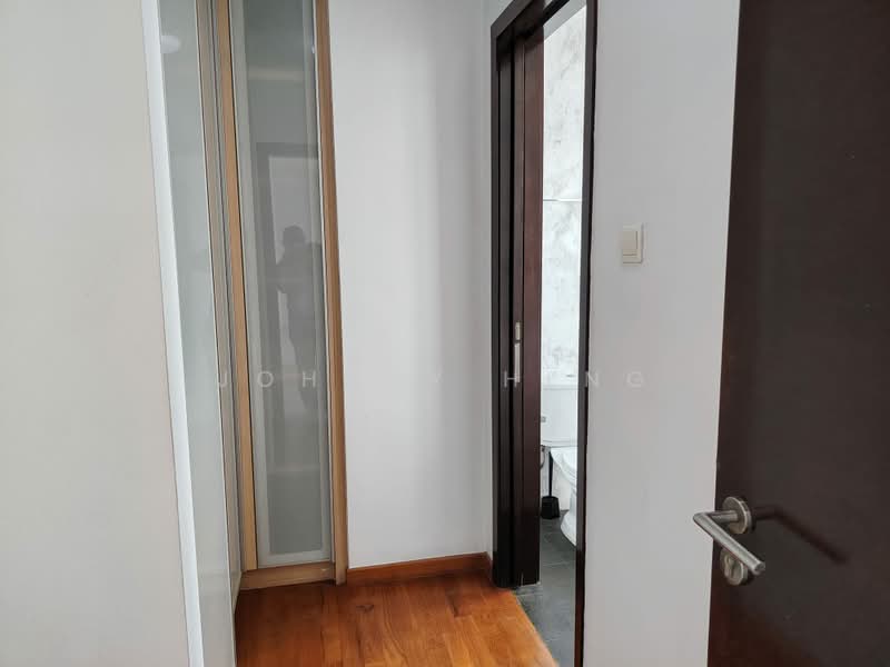 Riviera Residences, 11 Riviera Drive, 3 Bedrooms, 1,281 sqft, Condominium For Sale, by Johnny Heng, 500181341 - Walkin Wardrobe - PropertyGuru.com.sg
