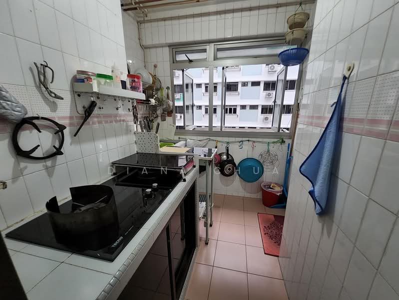 141 Serangoon North Avenue 2, 141 Serangoon North Avenue 2, 3 Bedrooms, 1,216 sqft, HDB Flat For Sale, by Diana Chua, 500181349 - Kitchen - PropertyGuru.com.sg