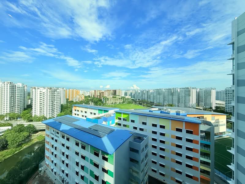 676D Punggol Drive, 676D Punggol Drive, 3 Bedrooms, 1,001 sqft, HDB Flat For Sale, by Jose Loh Zhenhao, 500181351 - Exterior - PropertyGuru.com.sg