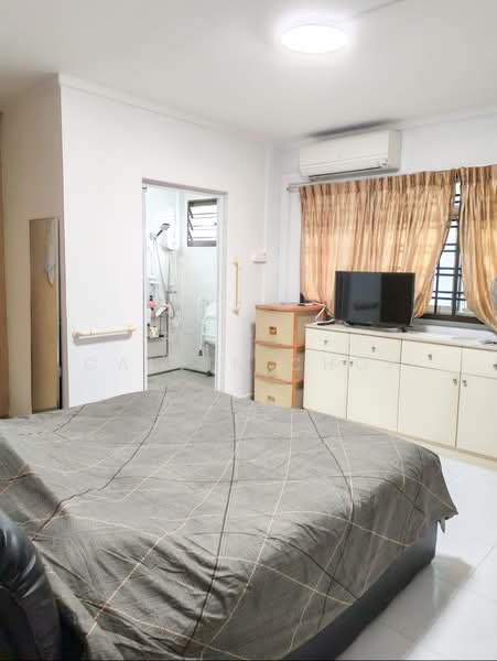 880 Woodlands Street 82, 880 Woodlands Street 82, 3 Bedrooms, 1,130 sqft, HDB Flat For Sale, by Calvin Choh, 500181354 - Bedroom - PropertyGuru.com.sg