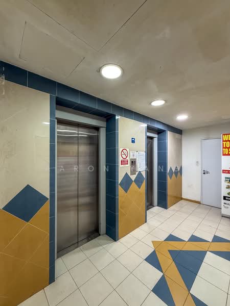 Lee Kai House, 114 Middle Road, 3,681 sqft, Office For Rent, by Aaron Yang, 500181358 - Corridor - CommercialGuru.com.sg