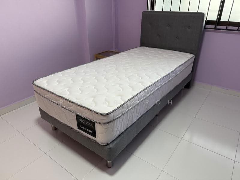 664B Jurong West Street 64, 664B Jurong West Street 64, Boon Lay / Jurong / Tuas, Room Rental, 150 sqft, HDB Flat For Rent, by Richard Poh, 500181363 - Bedroom - PropertyGuru.com.sg