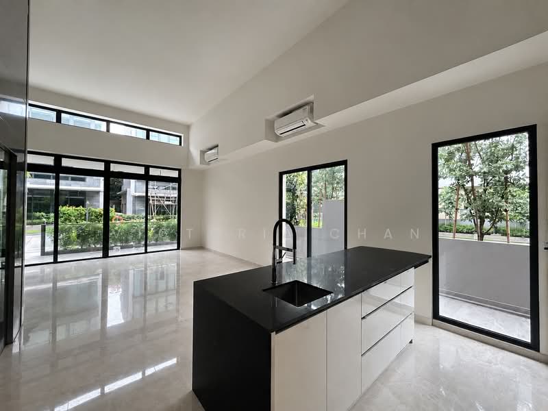 Belgravia Ace, 379 Belgravia Drive, 5 Bedrooms, 4,058 sqft, Cluster House For Rent, by Victoria Chan, 500181380 - Kitchen - PropertyGuru.com.sg