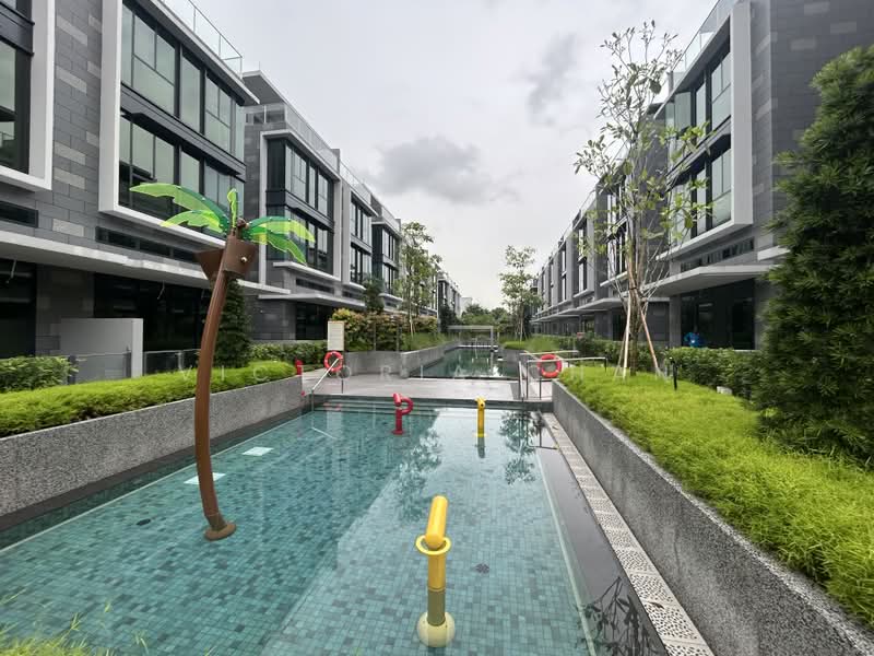Belgravia Ace, 379 Belgravia Drive, 5 Bedrooms, 4,058 sqft, Cluster House For Rent, by Victoria Chan, 500181380 - PropertyGuru.com.sg