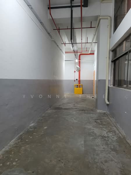 Lam Soon Industrial Building, 63 Hillview Avenue, 3,700 sqft, Light Industrial (B1) For Sale, by Yvonne Thee, 500181385 - Corridor - CommercialGuru.com.sg