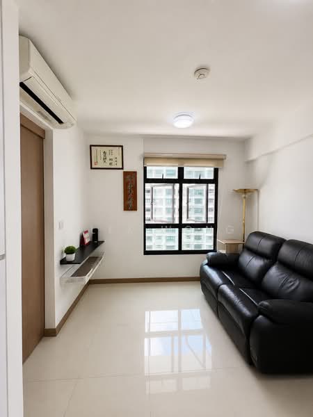 419C Northshore Drive, 419C Northshore Drive, 1 Bedroom, 409 sqft, HDB Flat For Sale, by Alex Wong, 500181387 - Living Room - PropertyGuru.com.sg