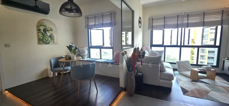 419A Northshore Drive, 419A Northshore Drive, 2 Bedrooms, 1,012 sqft, HDB Flat For Sale, by William Lek Propnex, 500181389 - Living Room - PropertyGuru.com.sg